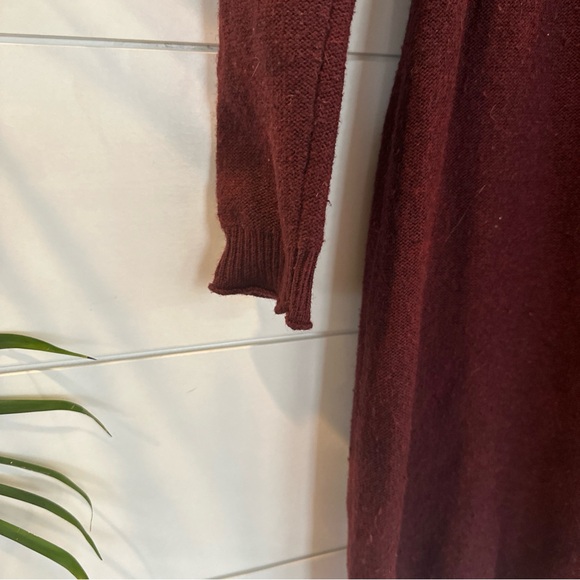Title Nine Merino Wool Blend Hooded Sweater Dress Size S Burgundy J17 - Picture 4 of 9